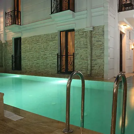 Economy hotel Serenity Apart *